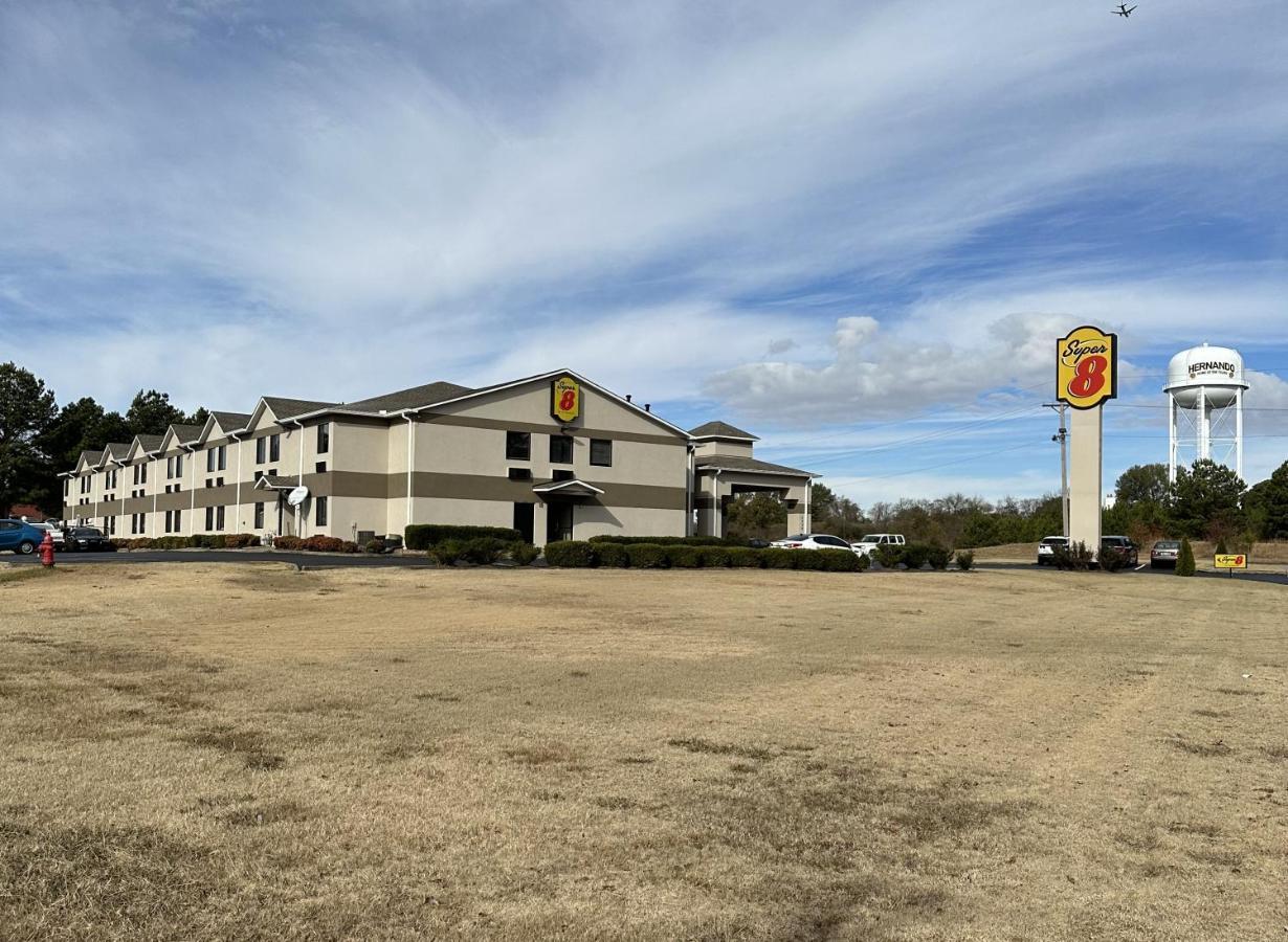 Super 8 By Wyndham Hernando Exterior foto